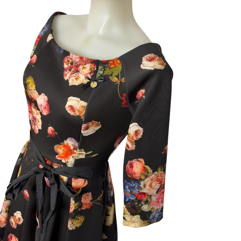 Italian Floral Scuba Dress - Picture 5 of 10